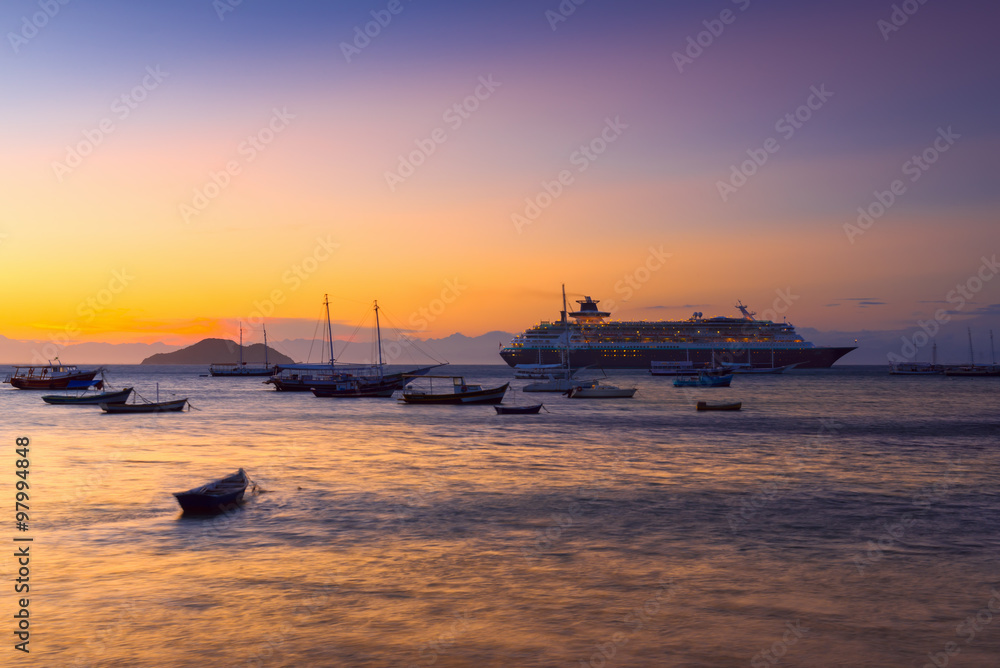 Fototapeta premium Sunset in Buzios. Rio de Janeiro, Brazil