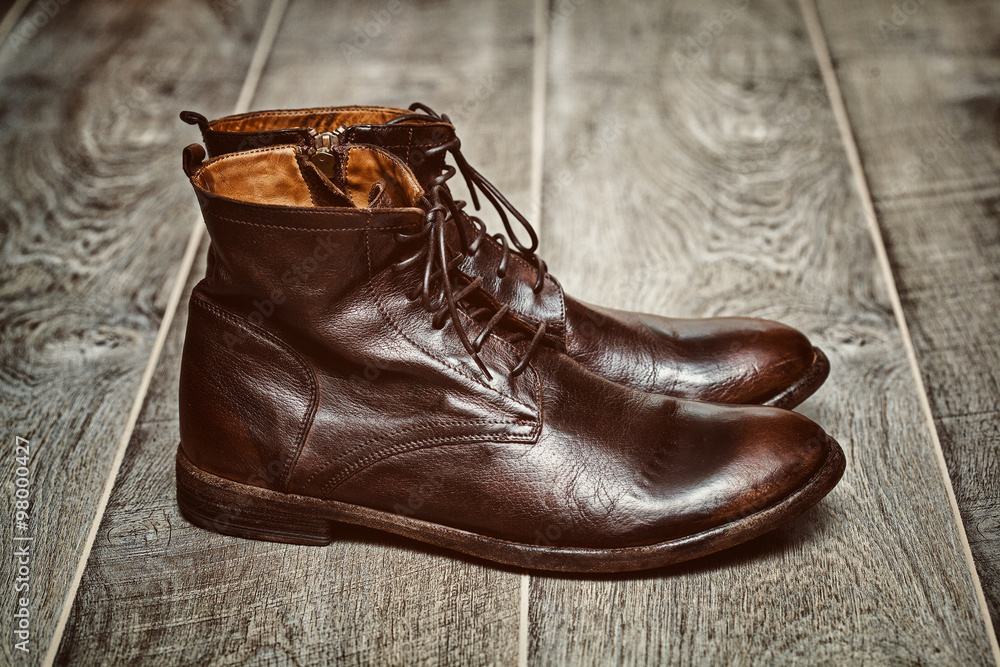 retro style. Beautiful men's shoes brown