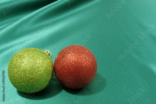 Tapety artystyczne Bombki choinkowe.