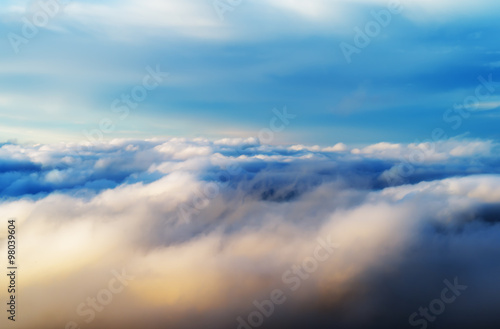 Horizontal vibrant blank empty dramatic cloudscape success backg © spacedrone808