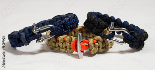 Paracord security bracelets