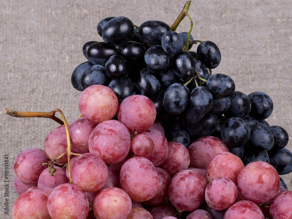 grapes grapes