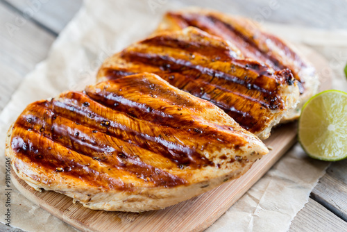 Wallpaper Mural Grilled chicken breasts in lime sauce Torontodigital.ca