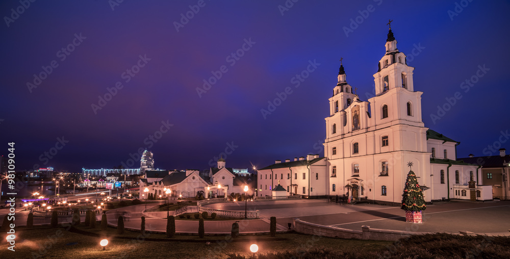 Minsk, Belarus: Orthodox cathedral of the Holy Spirit in sunset