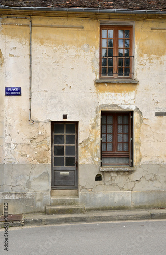 Ile de France, picturesque village of Oinville sur Montcient photo