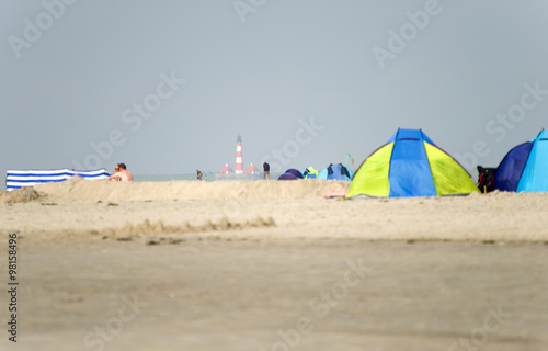 St. Peter-Ording mit Blick auf den Westerhever Leuchtturm © VRD