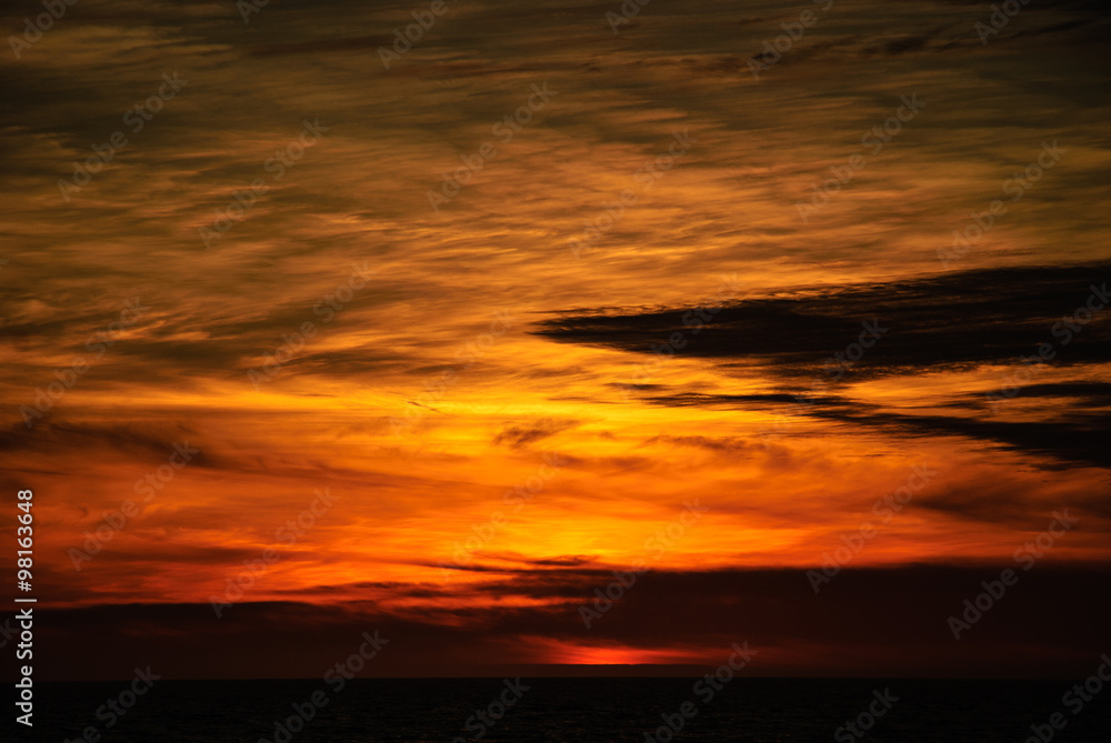 Fototapeta premium A beautiful Galapagos sunset