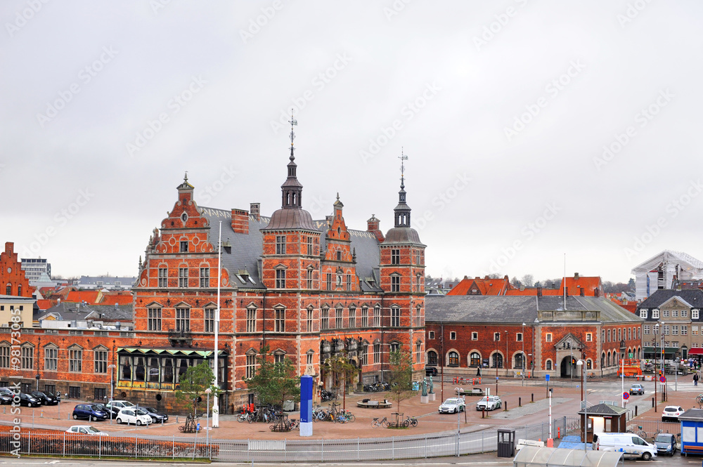 Obraz premium Helsingor city, Station
