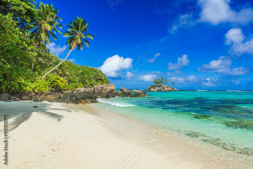 Fototapeta Naklejka Na Ścianę i Meble -  Beautiful beach - Anse aux Pins - Mahe, Seychelles