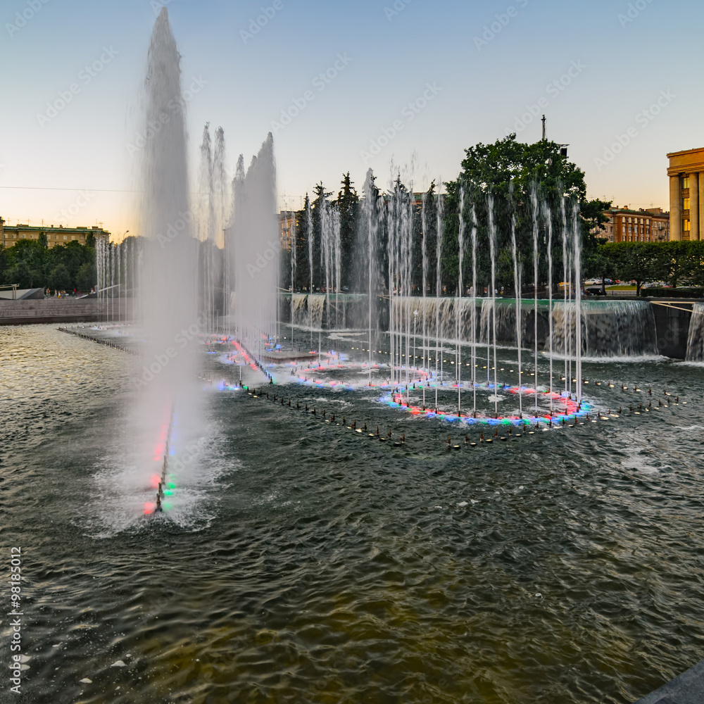 Fototapeta premium Fountain with colorful illuminations