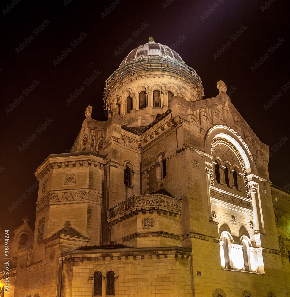 Basilique SaintMartin, Tours, France StockFoto Adobe Stock