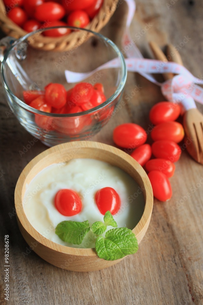 Yogurt with fresh tomatoes Yogurt with fresh tomatoes