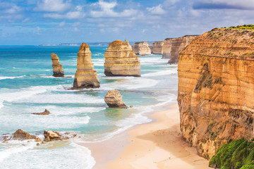 Fotobehang Australië Twelve Apostles aan Great Ocean Road  © Greg Brave