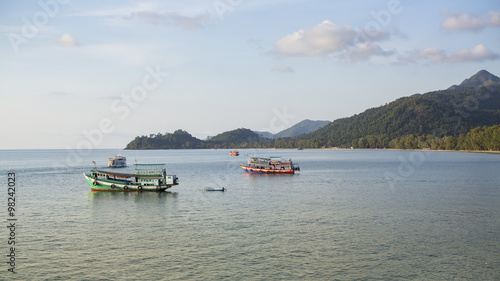 Fishing ships in the Gulf of Thailand. © De Visu
