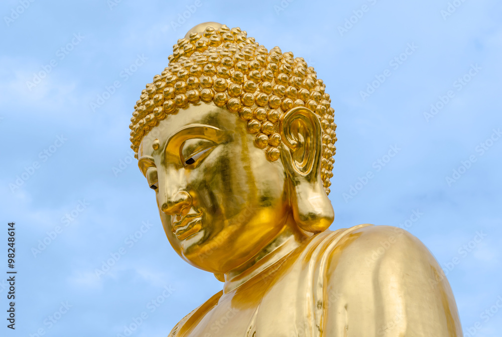 Golden Buddha at the Thai temple of Wat Traimit in Bangkok, Thailand