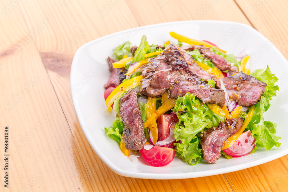 Beef with vegetables