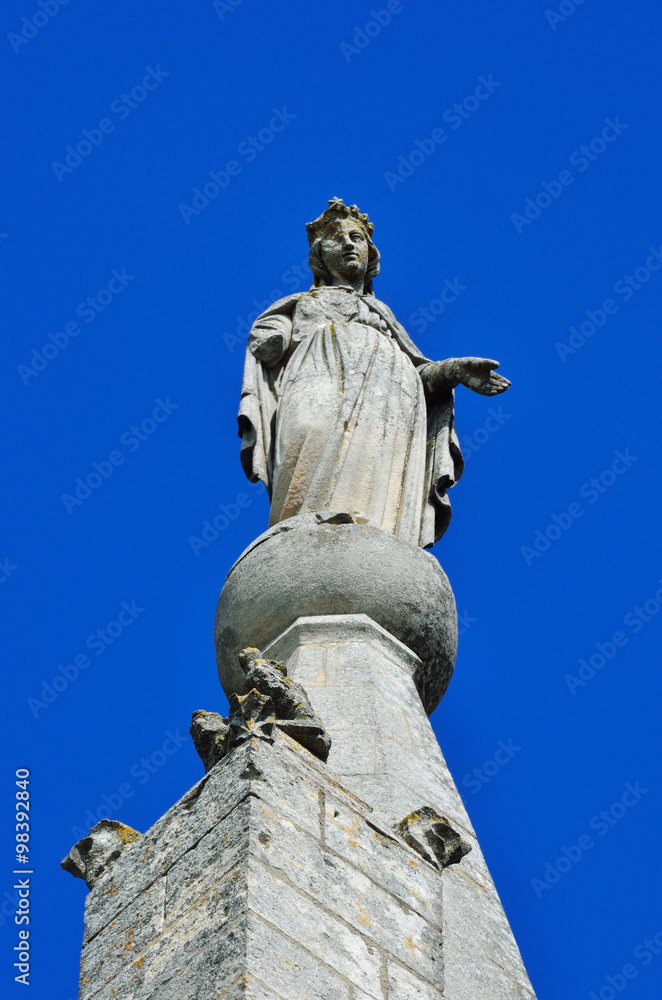 Cathedral in Bonnieux, France. Sculpture of the Virgin Mary