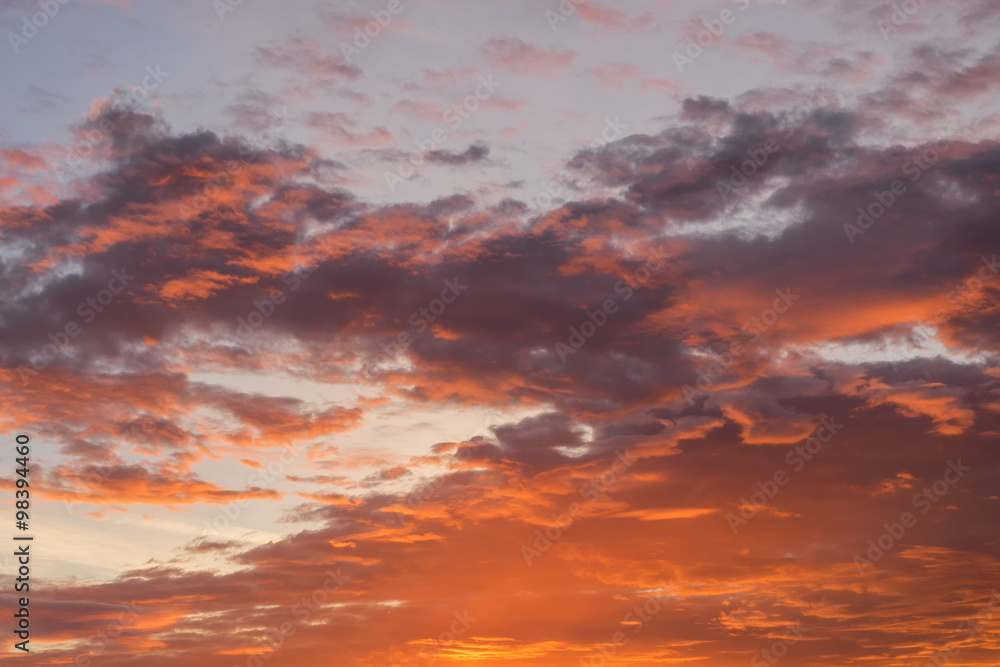 Fototapeta premium Bright sunset with dramatic cloudscape
