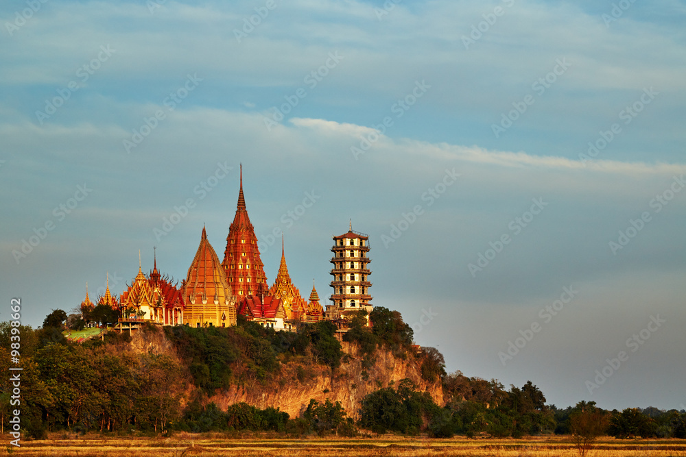 Fototapeta premium Wat Tham Suea,Kanchanaburi,thailand