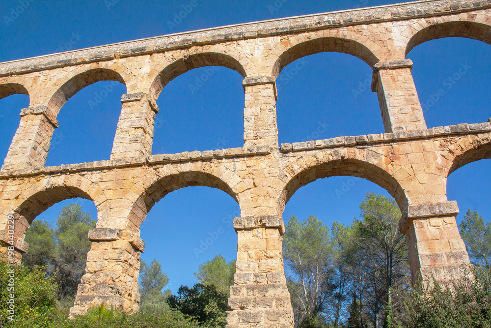 Tarragone, le pont du diable, monument historique, 1er siècle, Espagne
