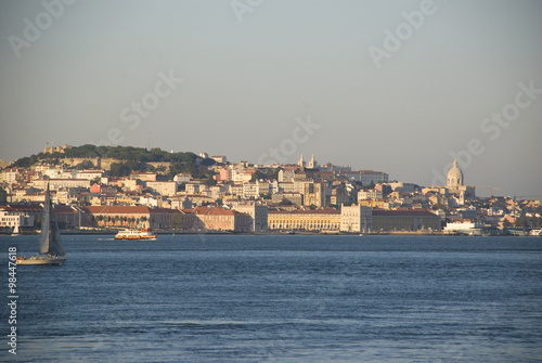 Panorama von Lissabon und Tejo