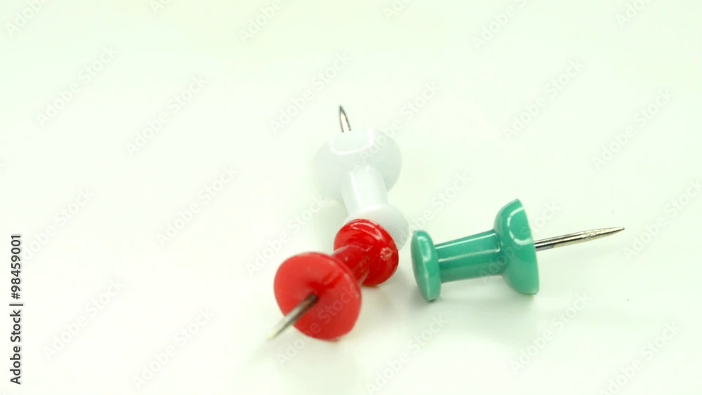 Bunte Pins auf Drehteller Bunte Pins auf Drehteller