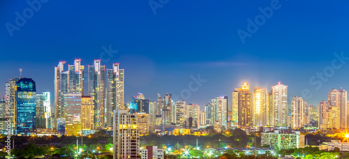 Panorama of Bangkok Cityscape in twilight, Business district wit © tawanlubfah