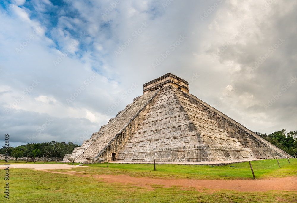 Amazing mayan Chichen Itza pyramid in Mexico with beautiful sky