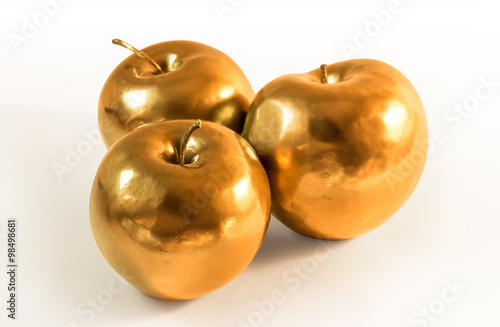 Golden apple