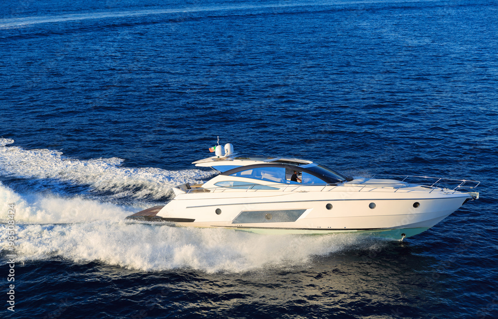 Fototapeta premium luxury motoryacht in navigation
