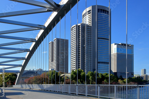 大阪 桜宮橋から見る高層ビル