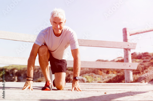 Runner getting ready to start the race