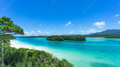 Tropical island beach and clear blue water, Kabira Bay, Ishigaki-jima, Okinawa, Japan