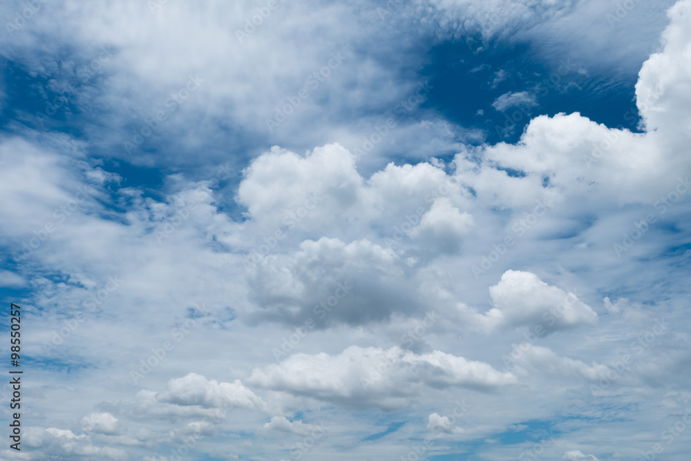 Obraz premium clouds and blue sky weather background