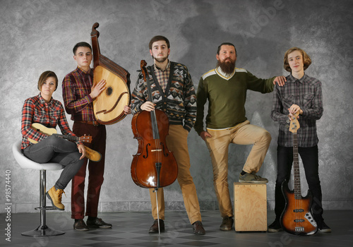 Canvas Print Musical band on grey wall background