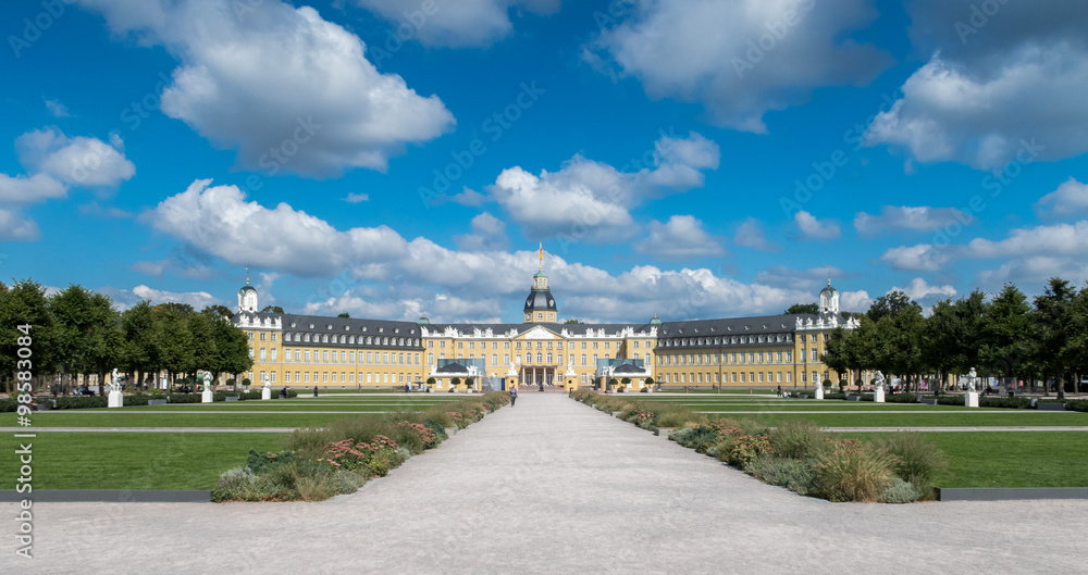 Fototapeta premium Karlsruhe Palace