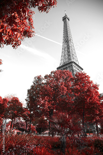 infrared photography Eiffel Tower