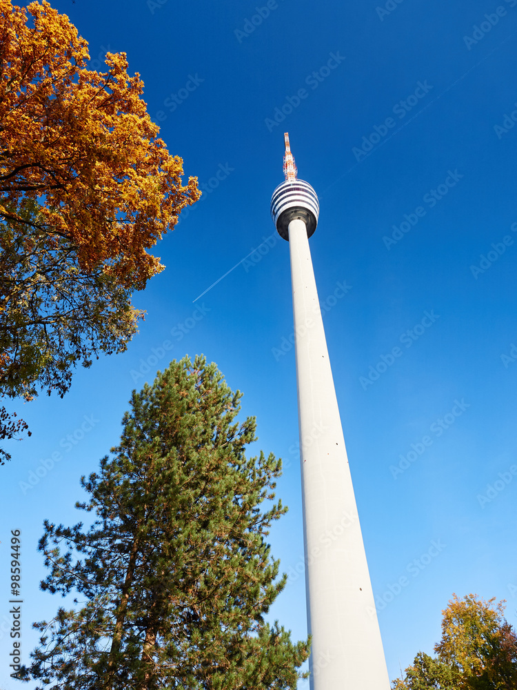 Fototapeta premium Fernsehturm Stuttgart