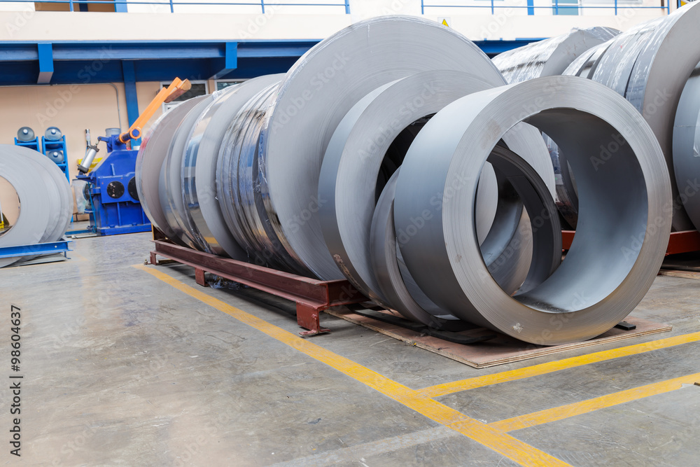 Rolls of metal sheet for production Rolls of metal sheet for production