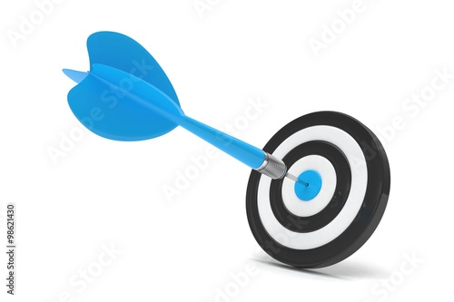 arrow darts in target