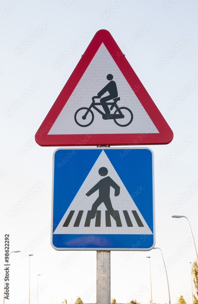 Señales de Trafico de Peatones y Bicicletas Señales de Trafico de Peatones y Bicicletas