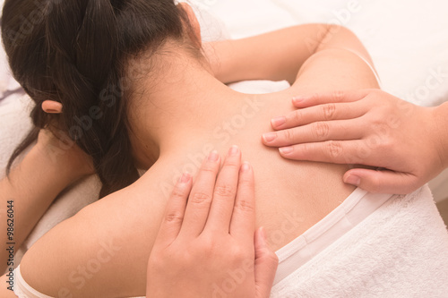 Closeup beautiful asian woman having deep massage