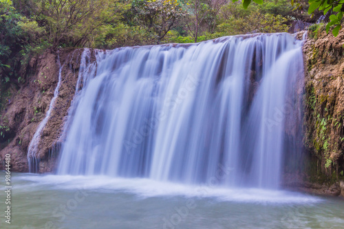 waterfalls © tum2282