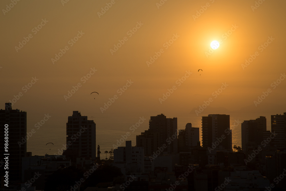 Sunset paragliding in Miraflores