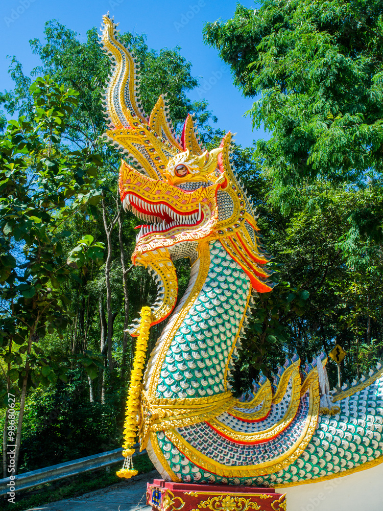 Fototapeta premium Serpent Sculpture 