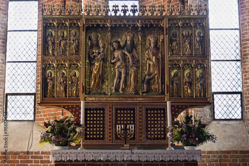 Tela Altarpiece