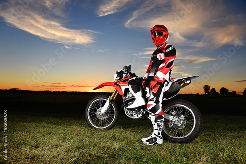 Fototapeta Naklejka Na Ścianę i Meble -  Motocross rider