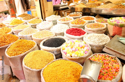 Sweets and snacks in Pakistan
