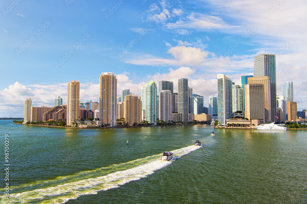 Obraz premium Aerial view of Miami skycrapers