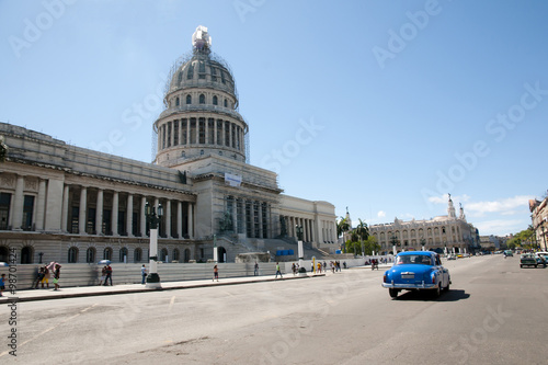 Capitol Building - Old Havana - Cuba © Adwo